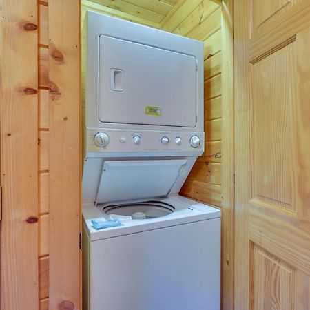 Smoky Mountain Vacation Rental Cabin With Hot Tub! جاتلينبرج المظهر الخارجي الصورة