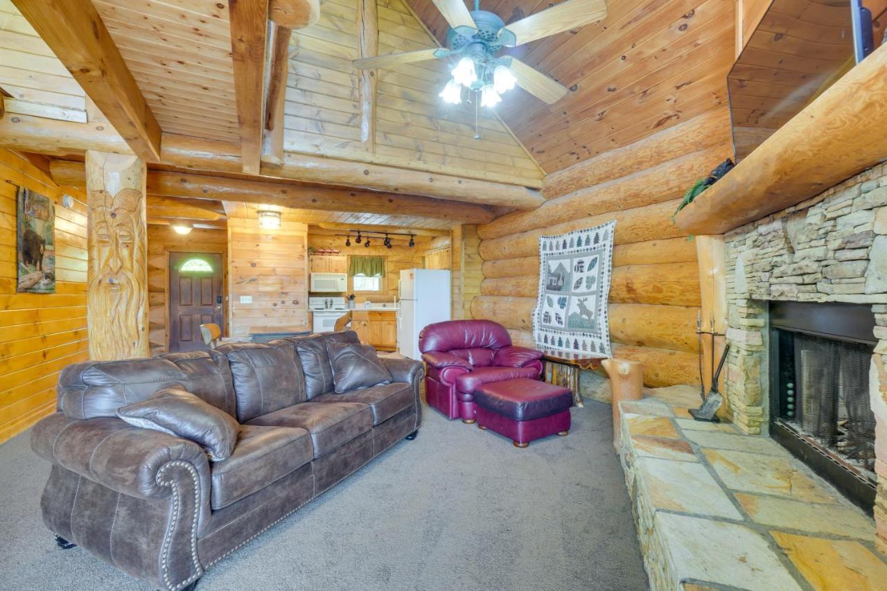 Smoky Mountain Vacation Rental Cabin With Hot Tub! جاتلينبرج المظهر الخارجي الصورة
