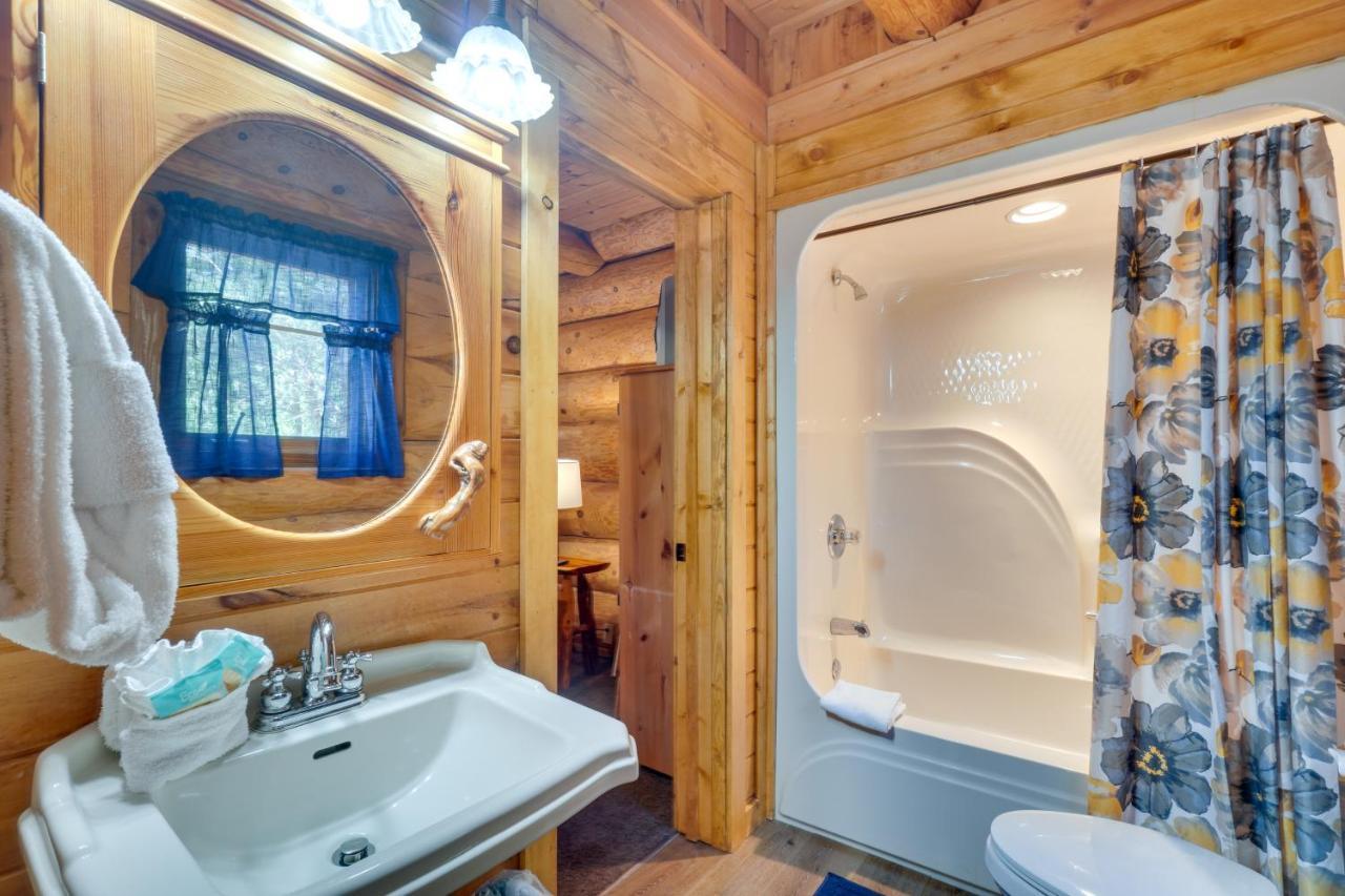 Smoky Mountain Vacation Rental Cabin With Hot Tub! جاتلينبرج المظهر الخارجي الصورة