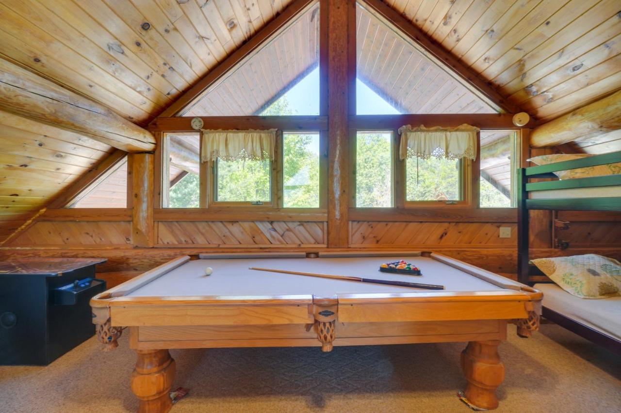 Smoky Mountain Vacation Rental Cabin With Hot Tub! جاتلينبرج المظهر الخارجي الصورة