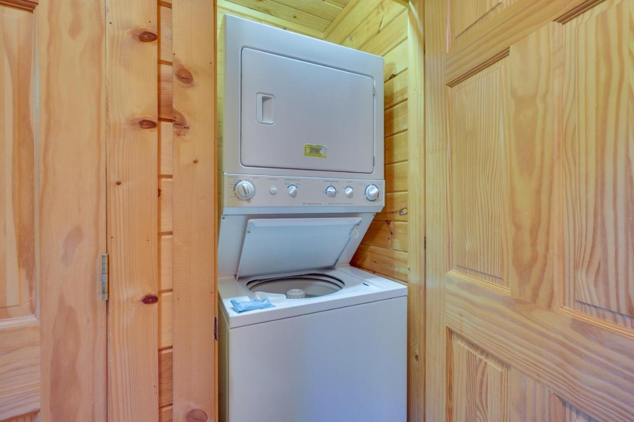 Smoky Mountain Vacation Rental Cabin With Hot Tub! جاتلينبرج المظهر الخارجي الصورة